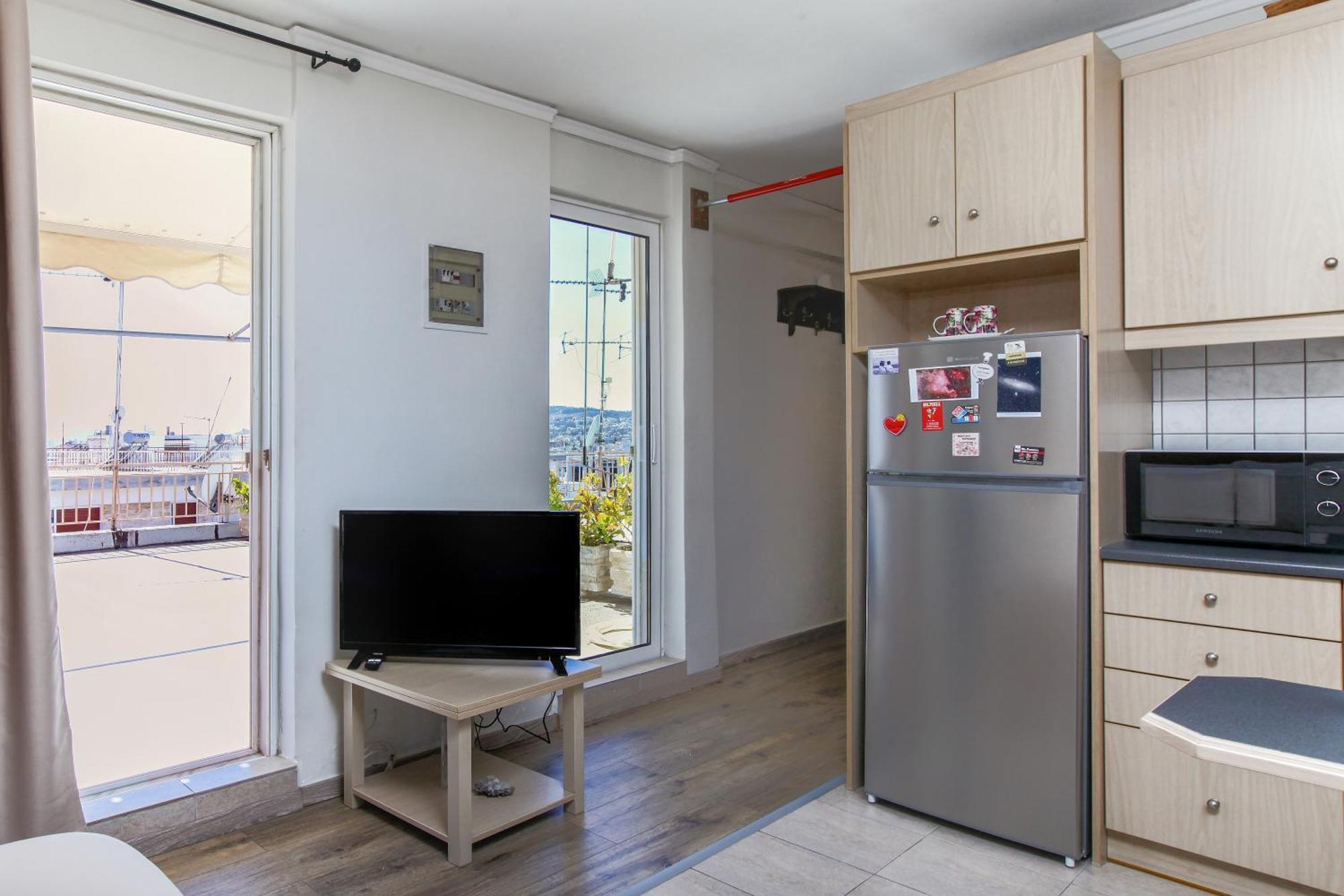 Loft Next To Metro Station. Amazing View! Apartment Athens
